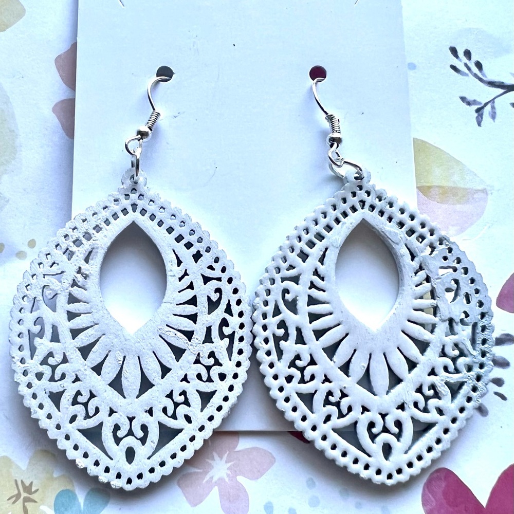 White wood earrings